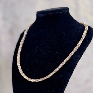 Elegant Gold Necklace